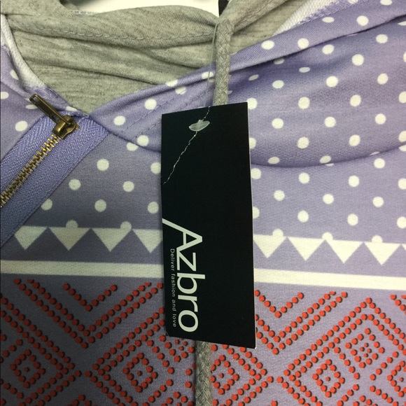 Azbro L Hoodie Pullover Sweatshirt Sweater NWT - Picture 8 of 8